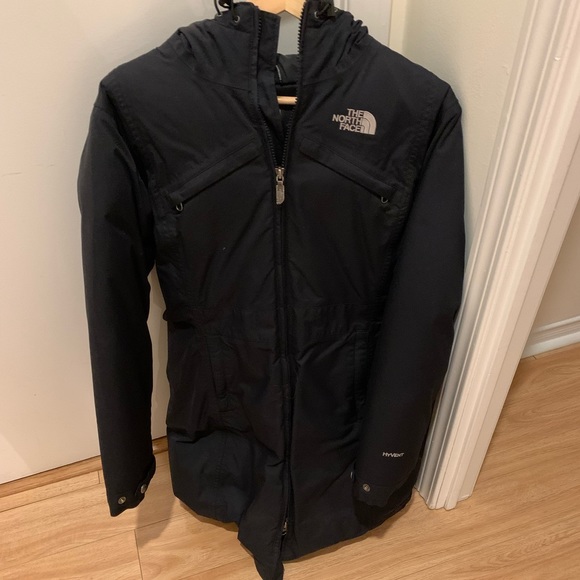 Women’s north face long winter parka - Picture 1 of 8